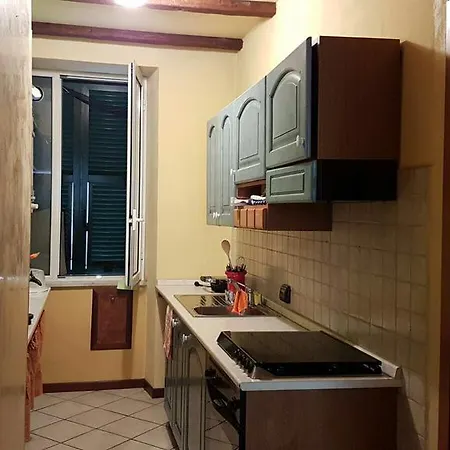 Casa Di Viola لا سبيتسْيا